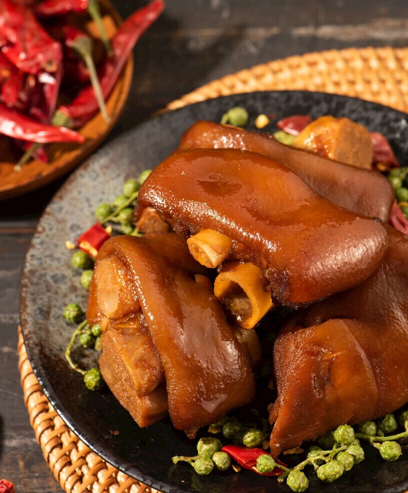 Spicy Pig Trotters